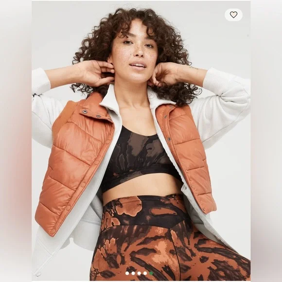 Aerie Offline Puffer Vest in Jupiter Brown , Medium - Picture 5 of 11